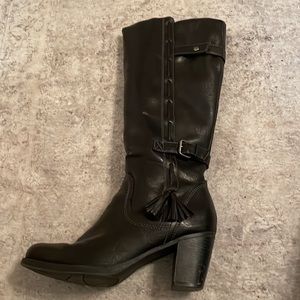 Size 10 Naturalizer Natural Soul knee boots-black